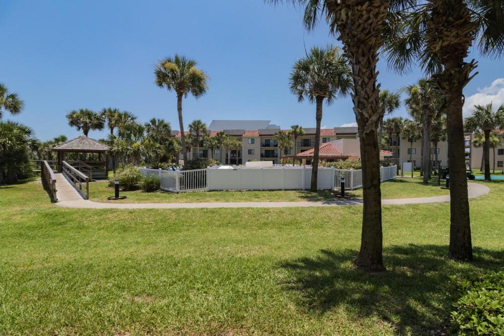 Ocean Village Club Q17